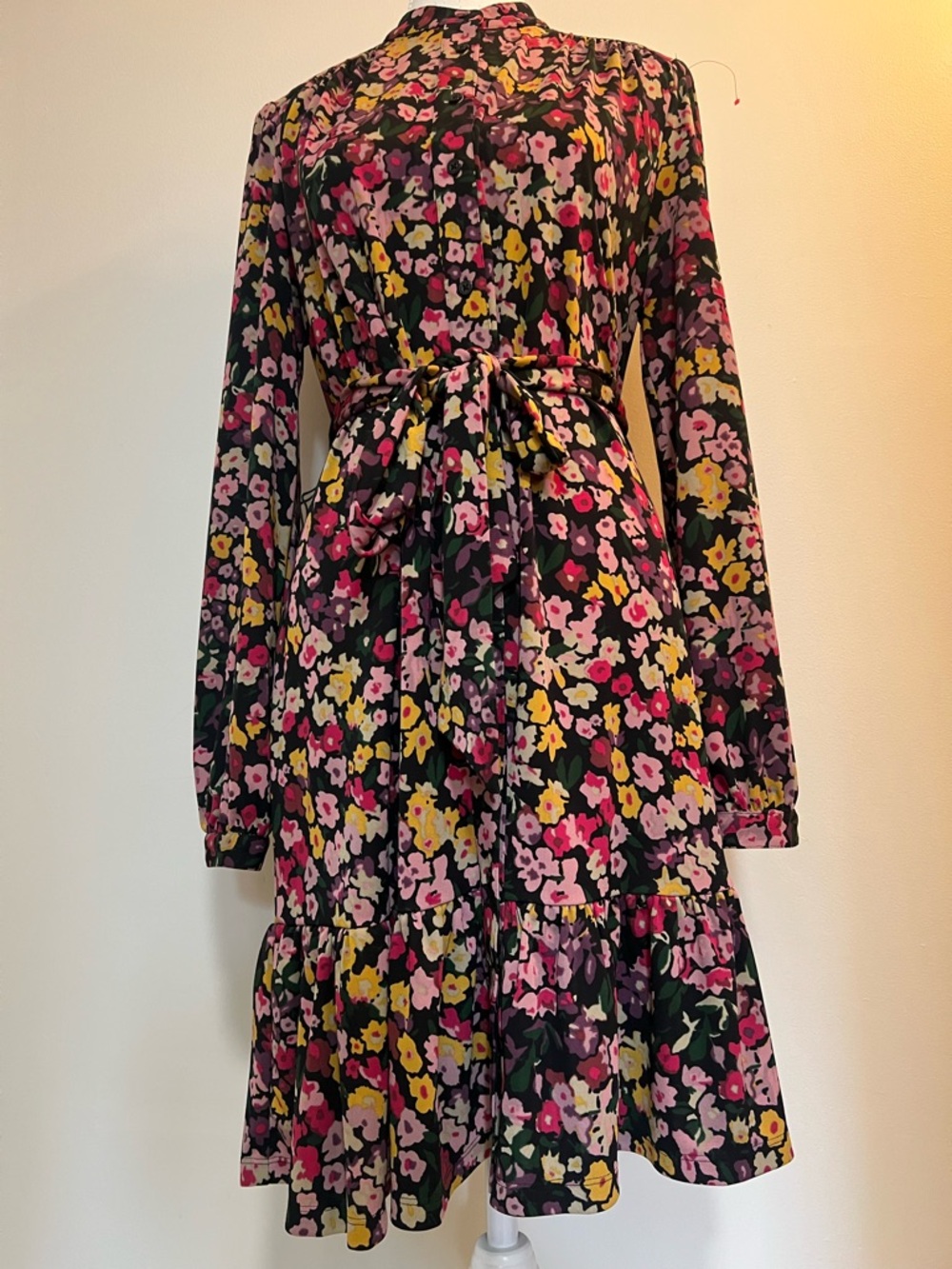 Lauren Ralph Lauren Black Floral Tie-Waist Long-Sleeve Dress size 8 - Picture 7 of 11